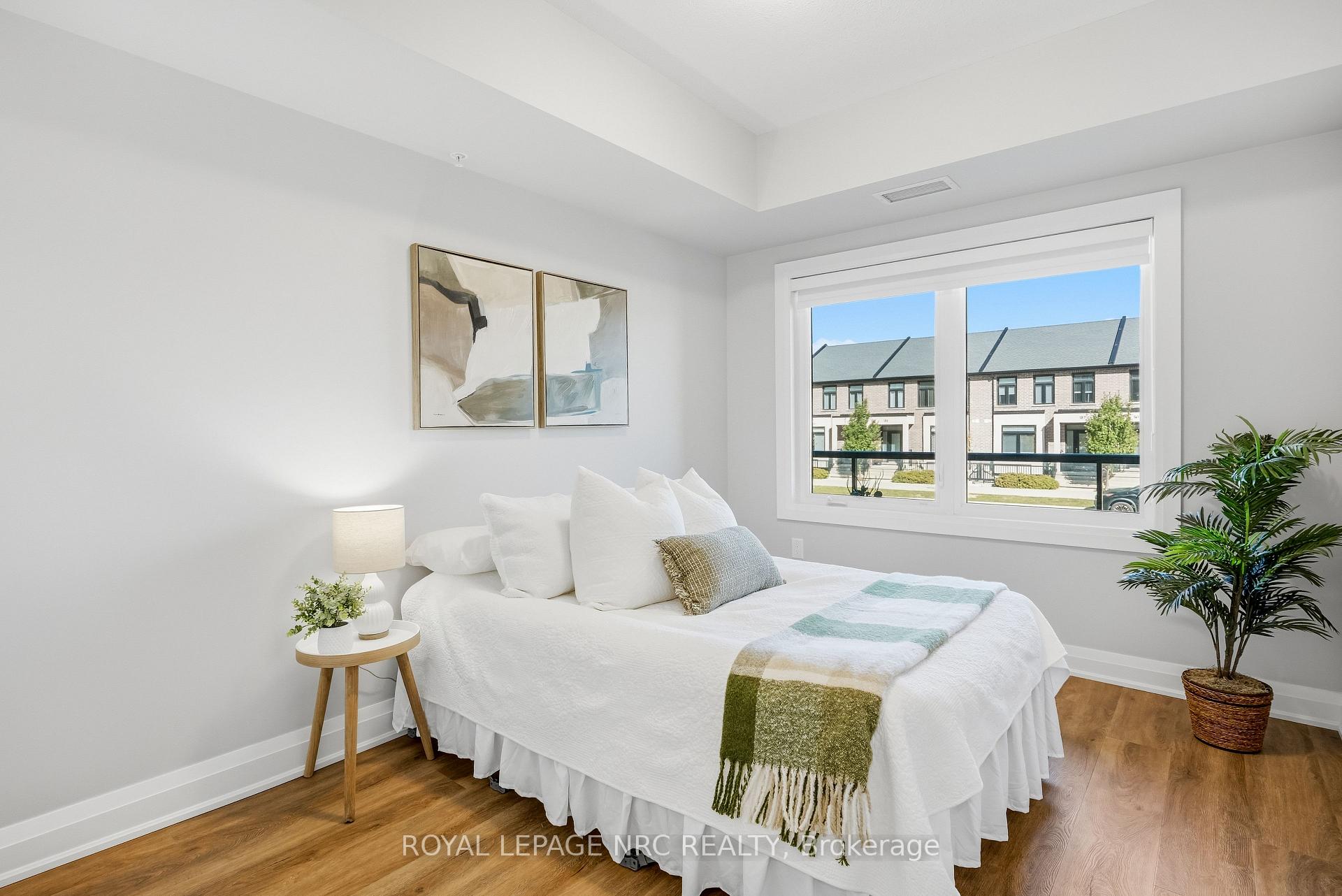 Photo 21 of Unit 9, 120 Summersides Boulevard, Pelham, Fonthill — HOMEH
