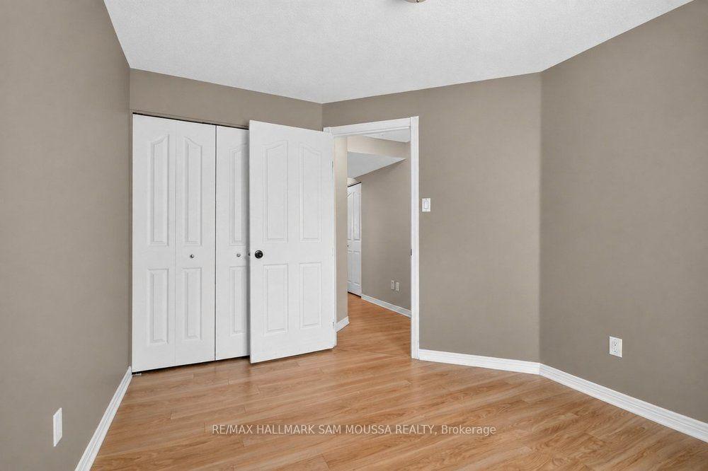 Photo 27 of 19 Colchester Square, Ottawa, Kanata - Beaverbrook — HOMEH
