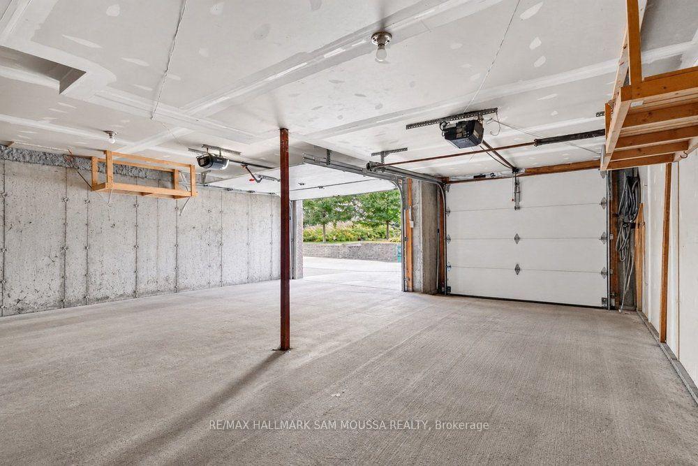 Photo 38 of 19 Colchester Square, Ottawa, Kanata - Beaverbrook — HOMEH