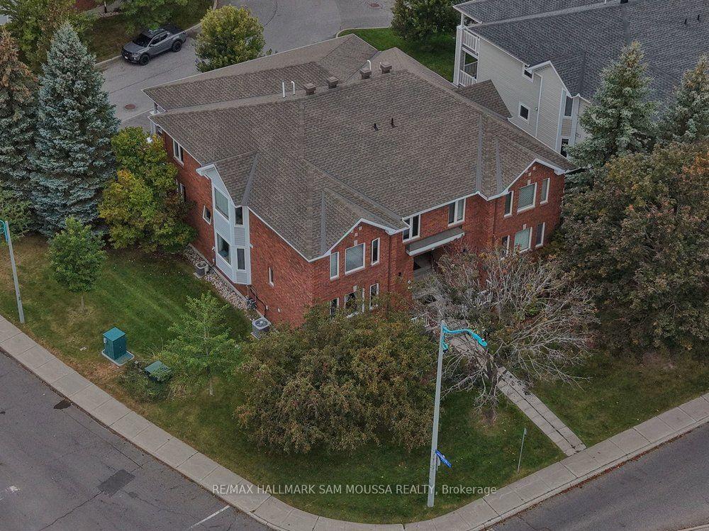 Photo 41 of 19 Colchester Square, Ottawa, Kanata - Beaverbrook — HOMEH