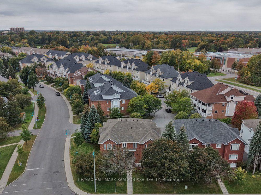 Photo 42 of 19 Colchester Square, Ottawa, Kanata - Beaverbrook — HOMEH