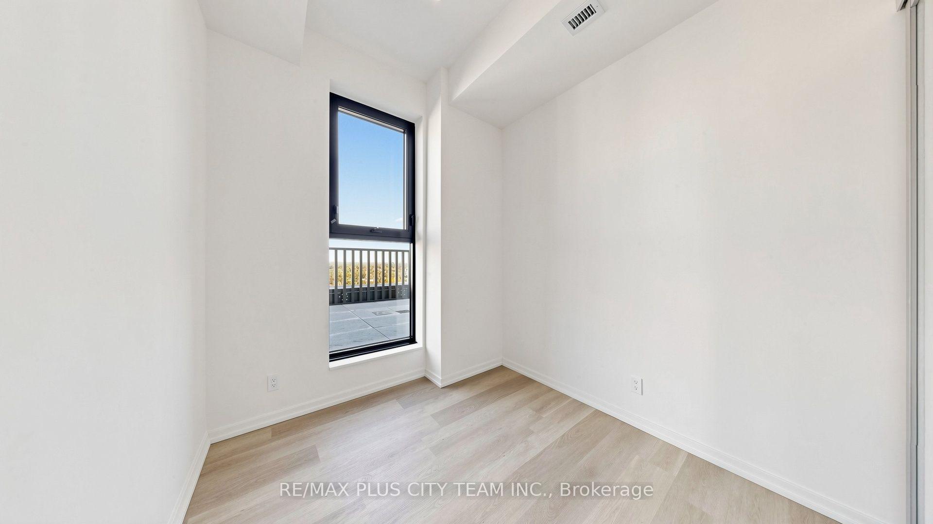 Photo 19 of Unit 1801, 109 Erskine Avenue, Toronto, Mount Pleasant West — HOMEH
