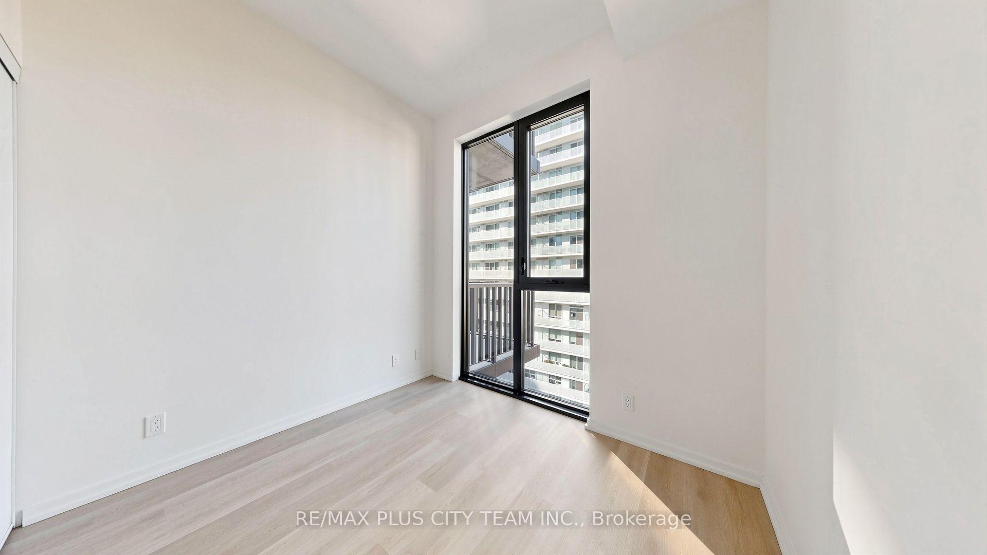 Photo 22 of Unit 1801, 109 Erskine Avenue, Toronto, Mount Pleasant West — HOMEH