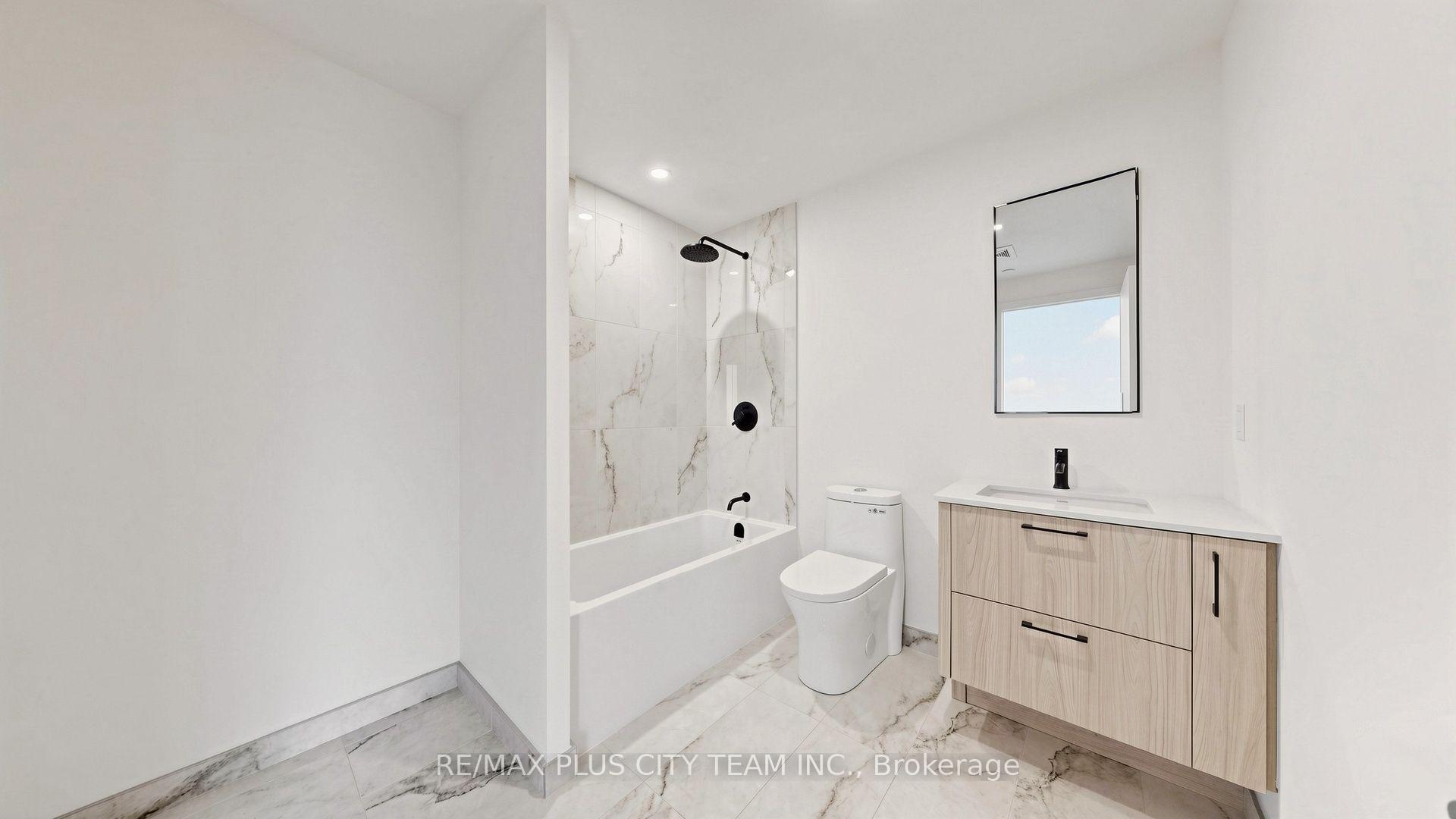 Photo 24 of Unit 1801, 109 Erskine Avenue, Toronto, Mount Pleasant West — HOMEH