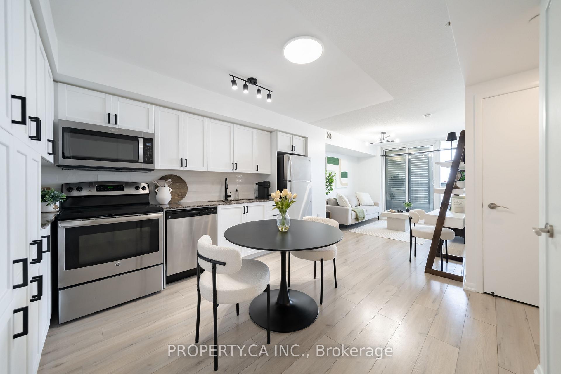 Photo of Unit 1201, 830 Lawrence Avenue