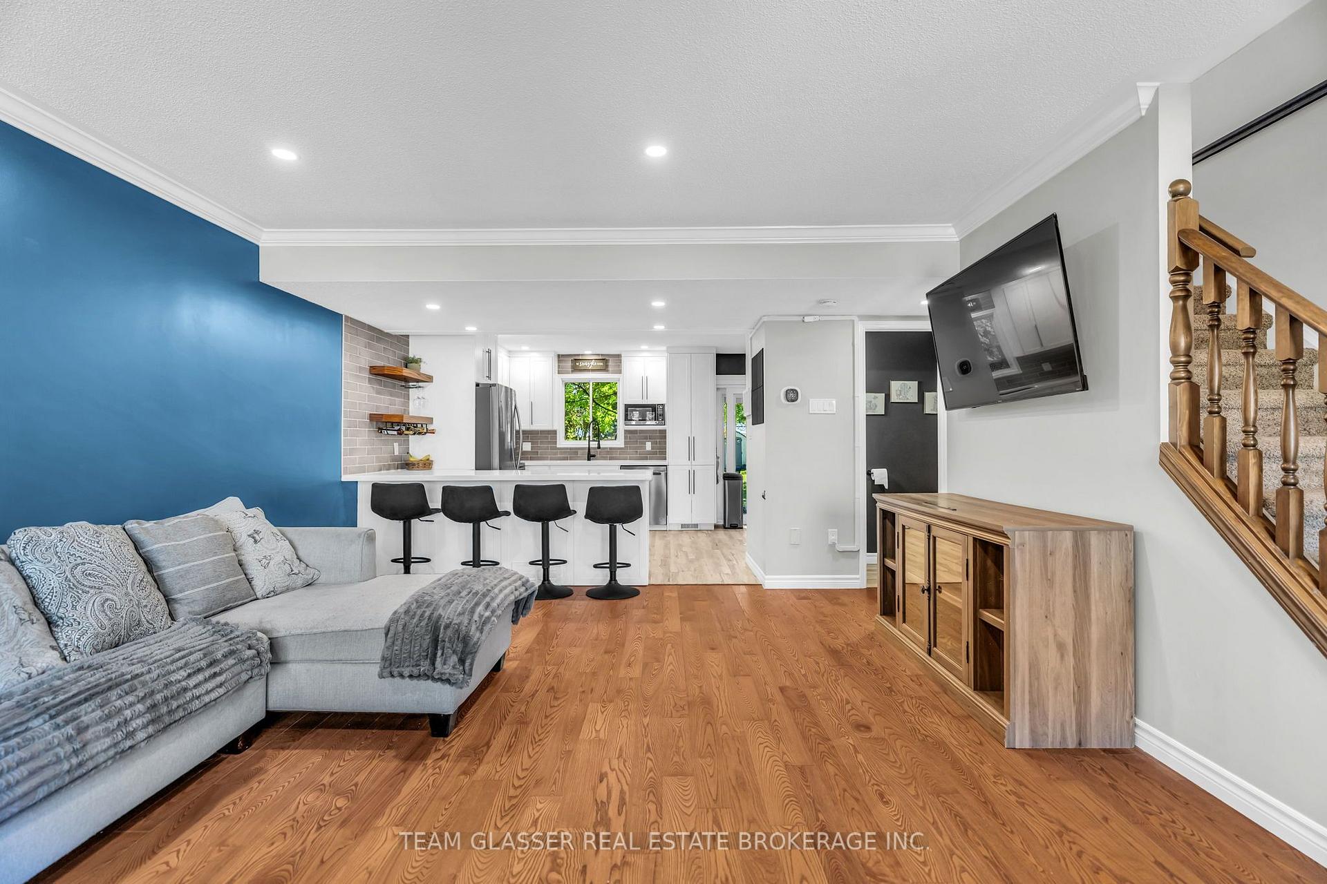 Photo 15 of 26 Daybreak Drive, London, East I — HOMEH
