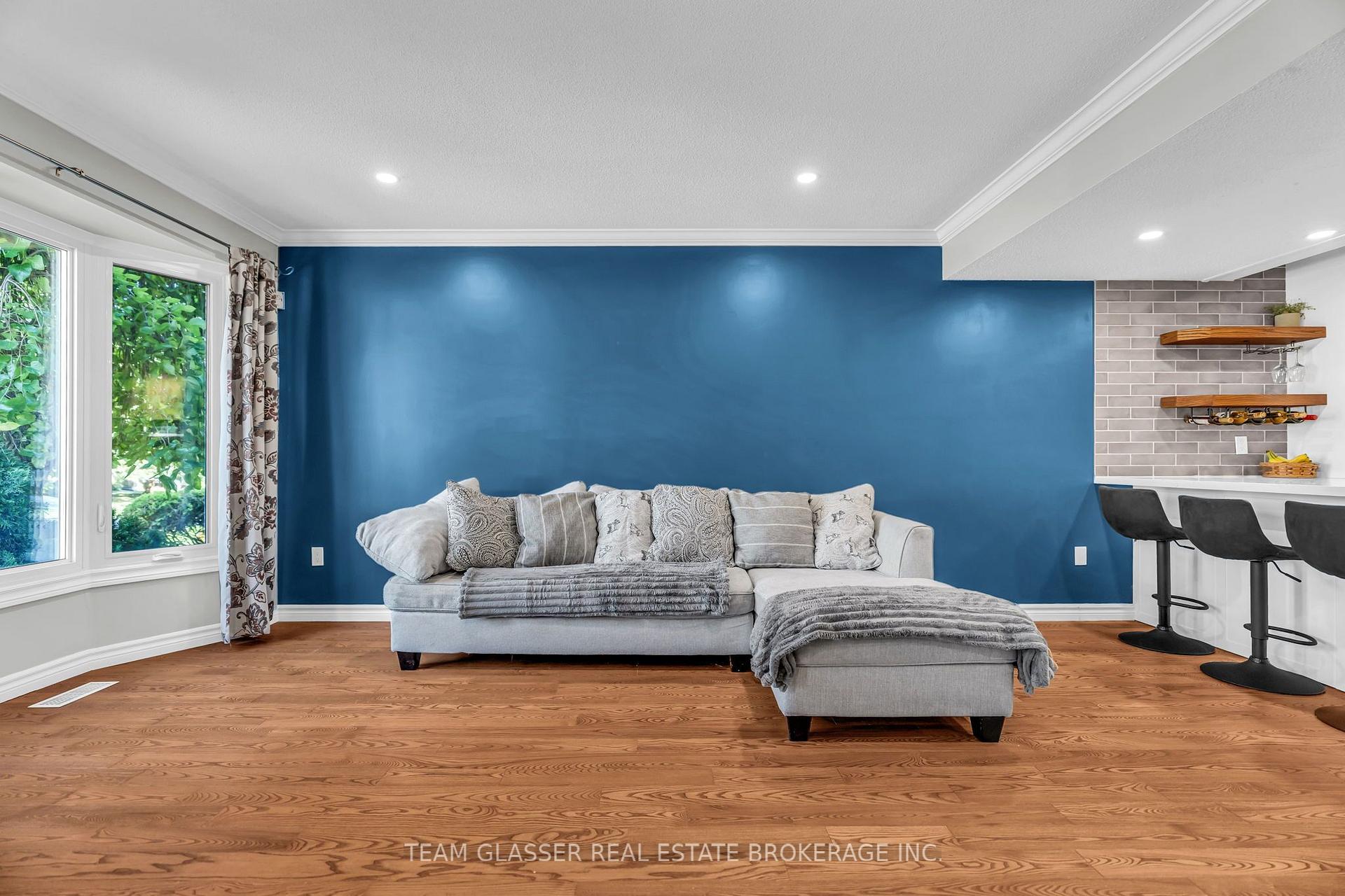 Photo 17 of 26 Daybreak Drive, London, East I — HOMEH