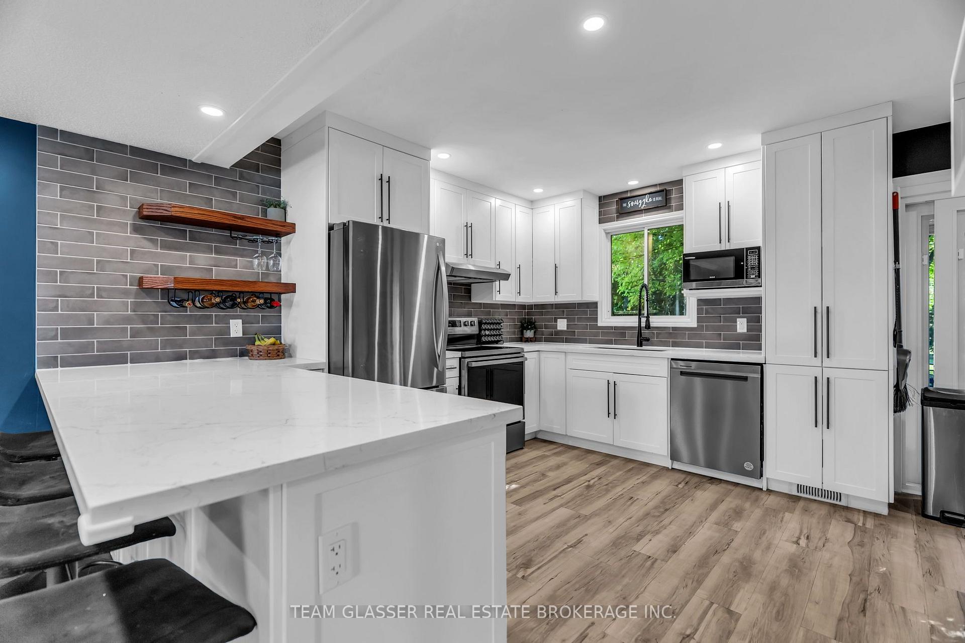 Photo 19 of 26 Daybreak Drive, London, East I — HOMEH