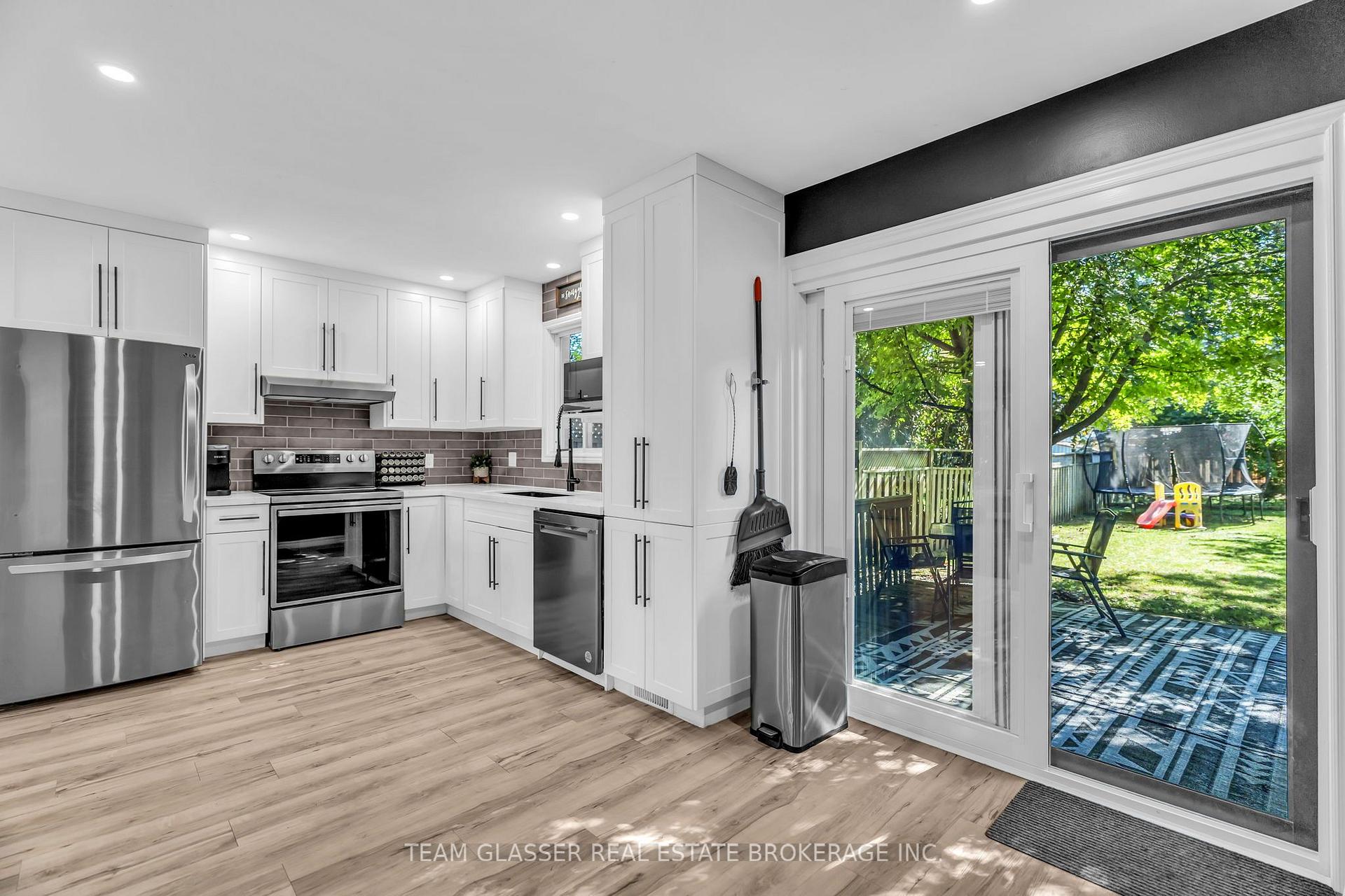 Photo 21 of 26 Daybreak Drive, London, East I — HOMEH