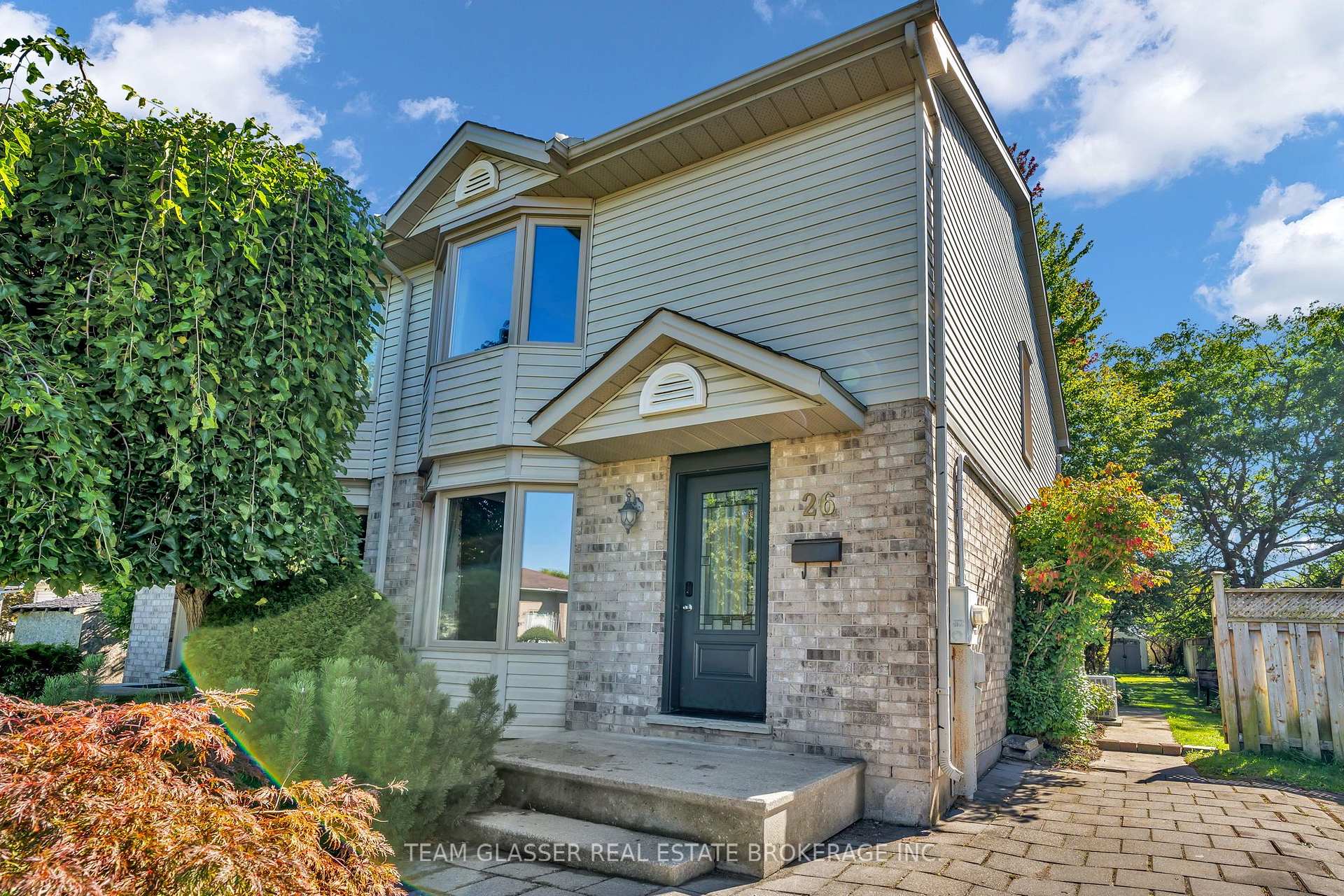 Photo 8 of 26 Daybreak Drive, London, East I — HOMEH
