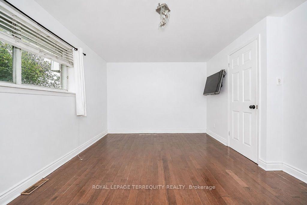 Photo 19 of Unit 7, 91 Rameau Drive, North York, Hillcrest Village — HOMEH