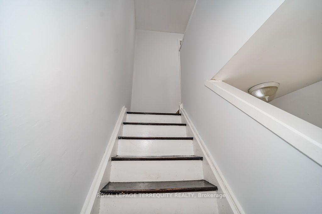 Photo 22 of Unit 7, 91 Rameau Drive, North York, Hillcrest Village — HOMEH