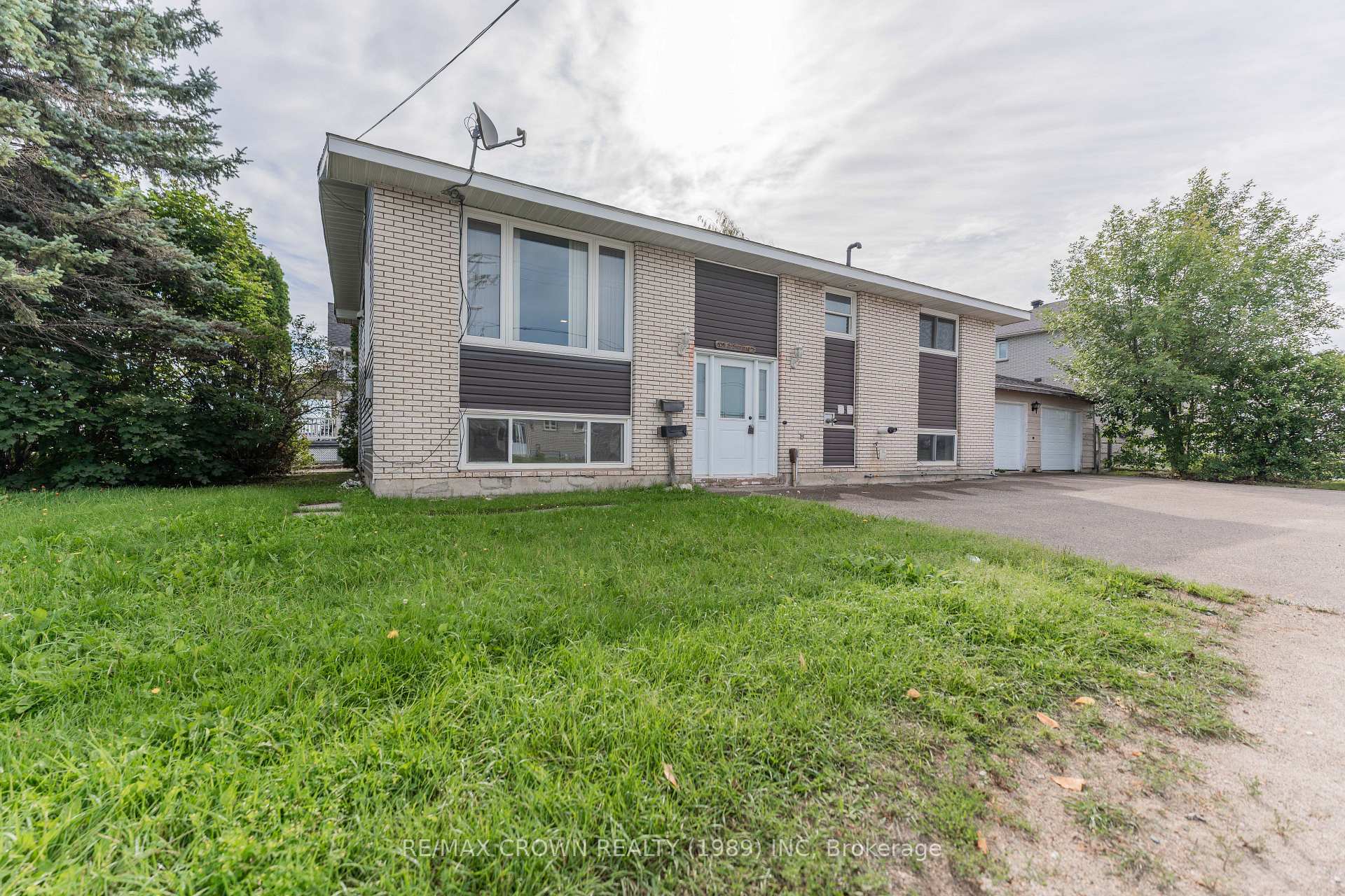 Photo 2 of 105 Brunetville Road, Kapuskasing — HOMEH