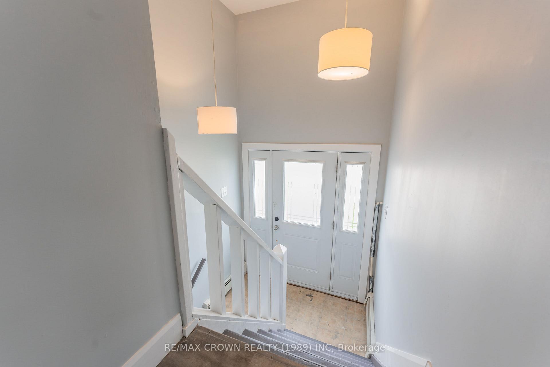 Photo 5 of 105 Brunetville Road, Kapuskasing — HOMEH