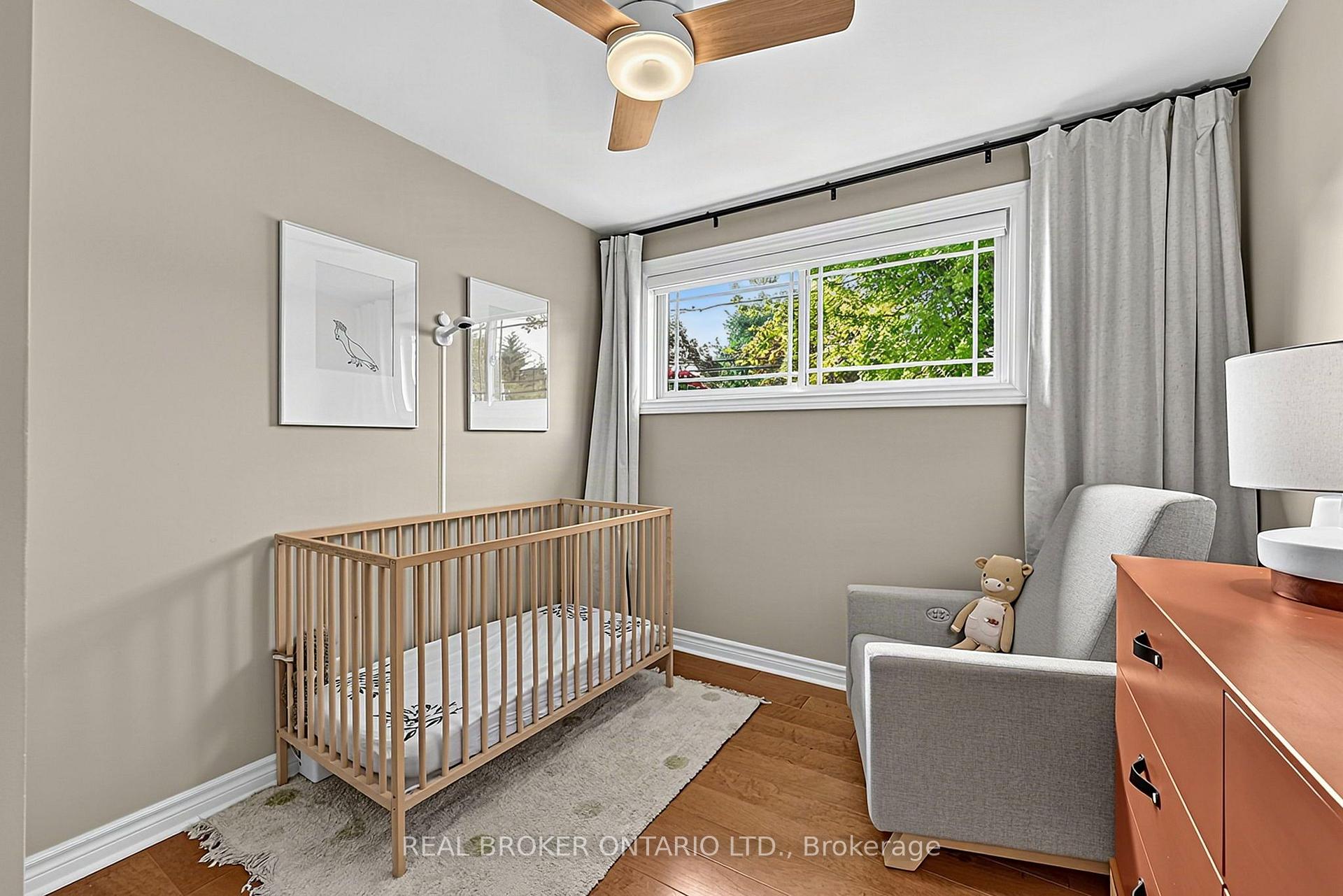 Photo 15 of 110 Murray Drive, Aurora, Aurora Highlands — HOMEH