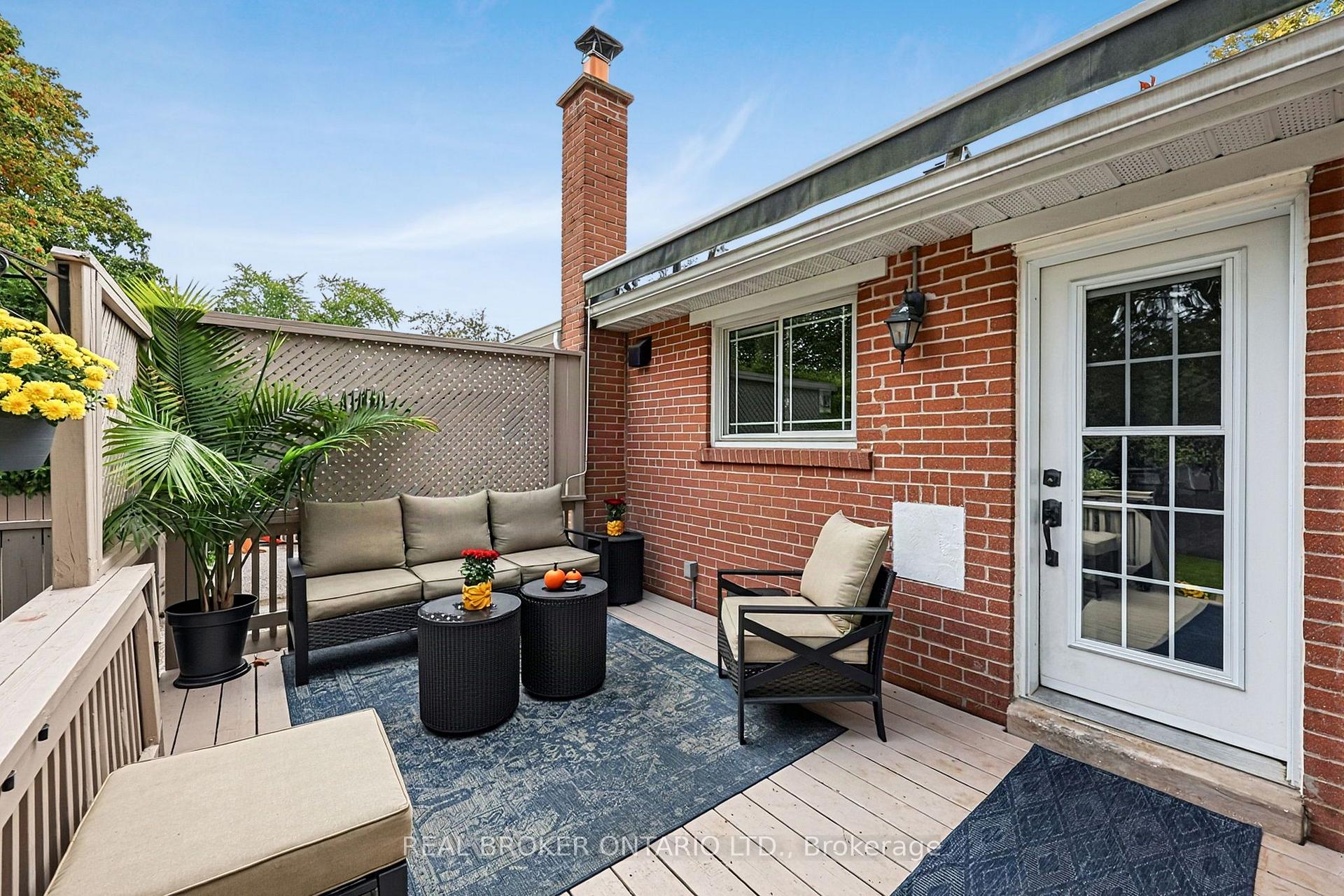 Photo 27 of 110 Murray Drive, Aurora, Aurora Highlands — HOMEH