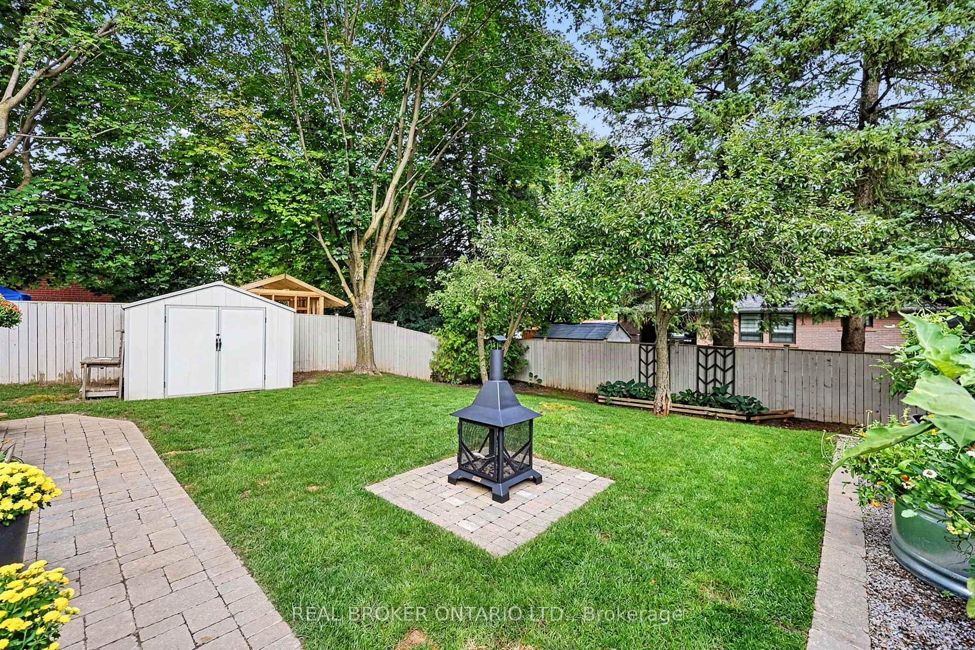 Photo 30 of 110 Murray Drive, Aurora, Aurora Highlands — HOMEH
