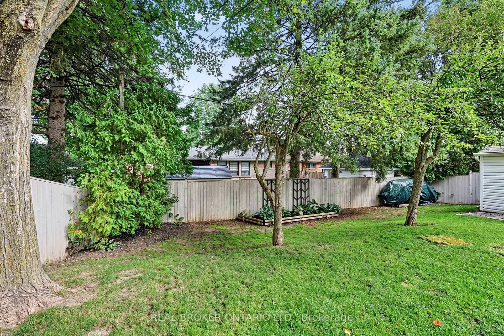Photo 33 of 110 Murray Drive, Aurora, Aurora Highlands — HOMEH