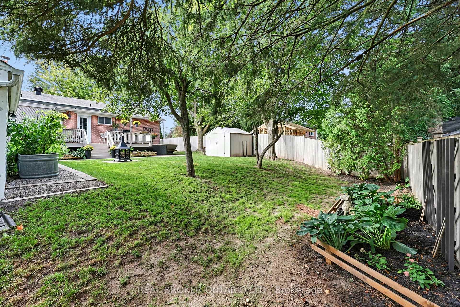 Photo 35 of 110 Murray Drive, Aurora, Aurora Highlands — HOMEH