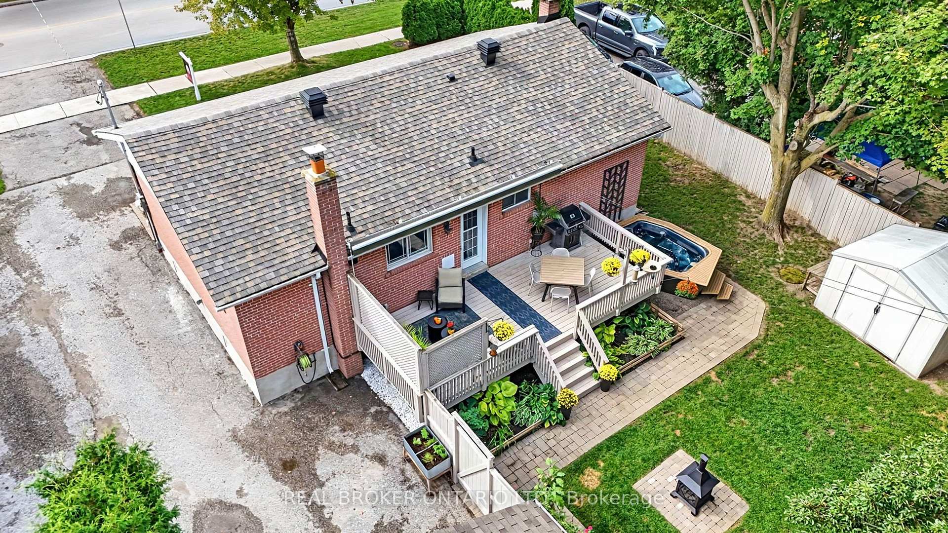 Photo 41 of 110 Murray Drive, Aurora, Aurora Highlands — HOMEH