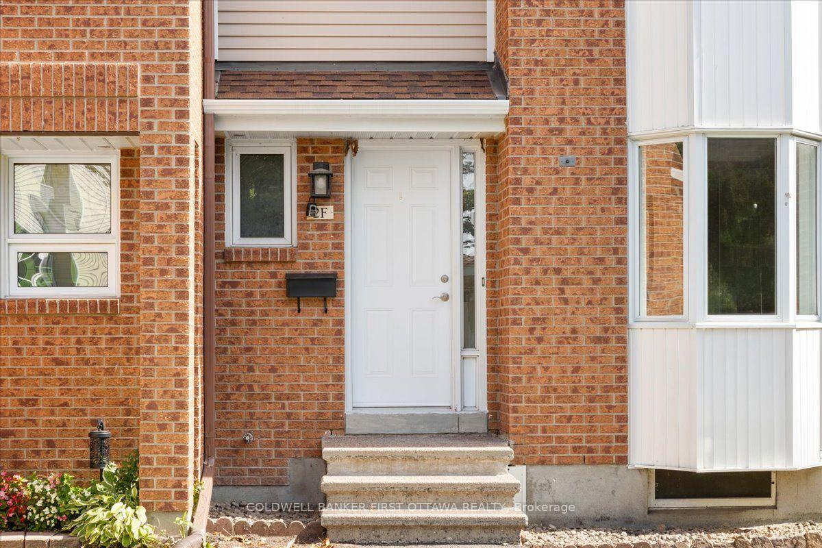 Photo 3 of 2F Castlebrook Lane, Ottawa, Centrepointe — HOMEH