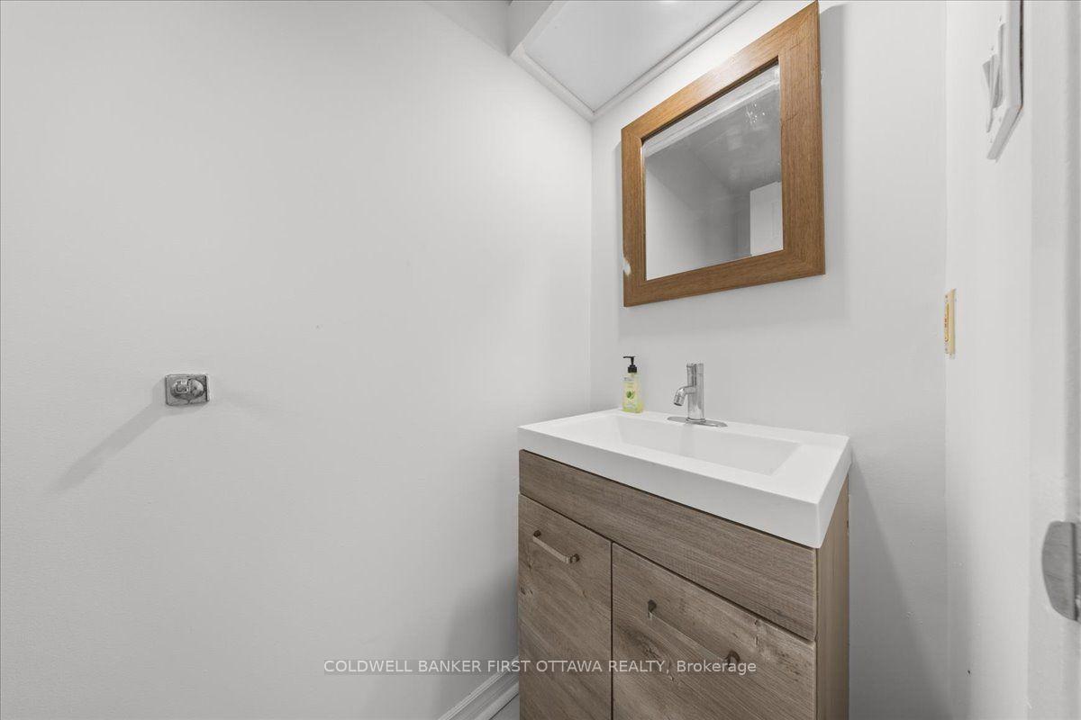 Photo 5 of 2F Castlebrook Lane, Ottawa, Centrepointe — HOMEH
