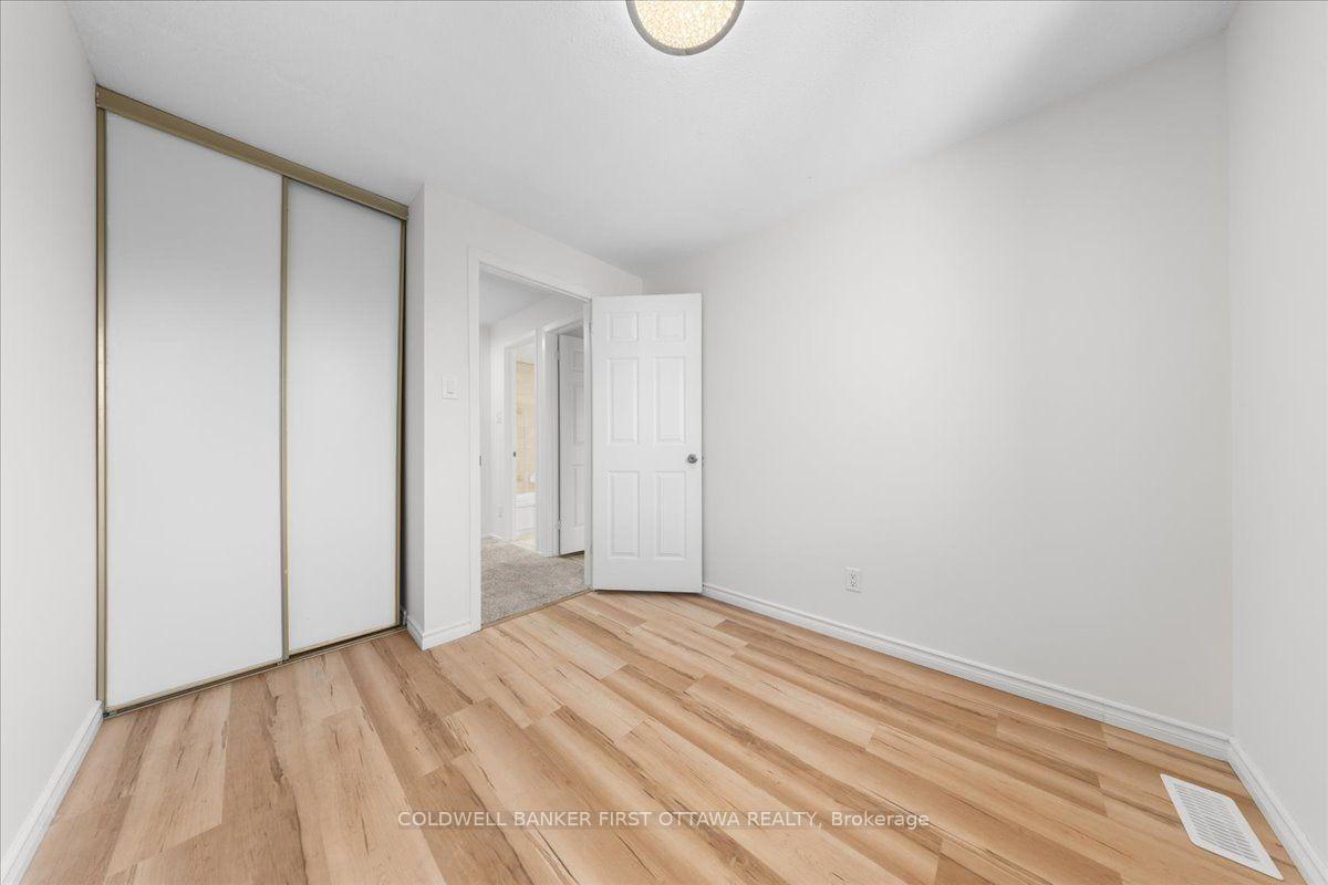 Photo 16 of 2F Castlebrook Lane, Ottawa, Centrepointe — HOMEH
