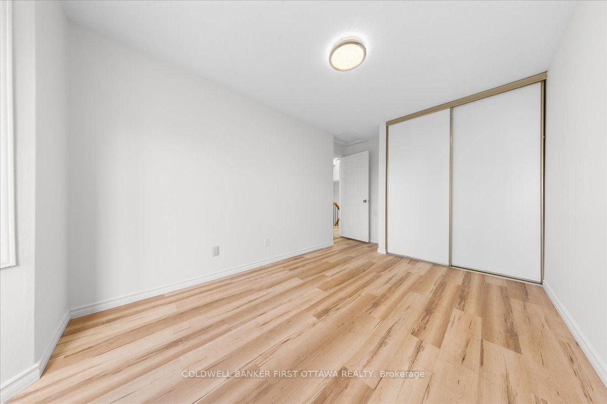 Photo 18 of 2F Castlebrook Lane, Ottawa, Centrepointe — HOMEH