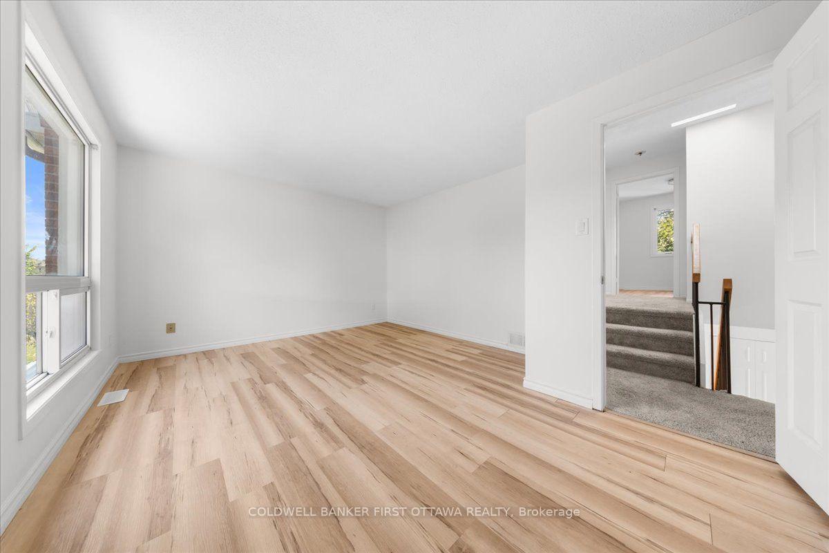 Photo 21 of 2F Castlebrook Lane, Ottawa, Centrepointe — HOMEH
