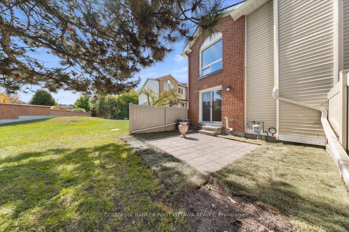 Photo 24 of 2F Castlebrook Lane, Ottawa, Centrepointe — HOMEH