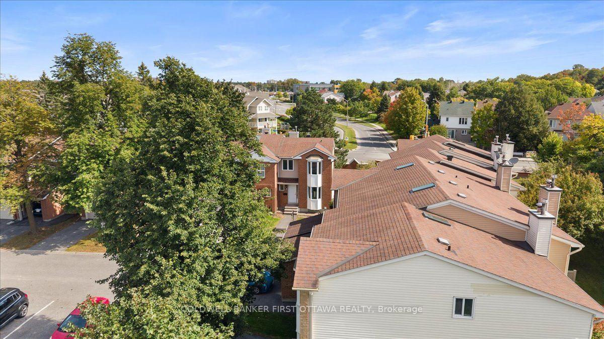 Photo 35 of 2F Castlebrook Lane, Ottawa, Centrepointe — HOMEH
