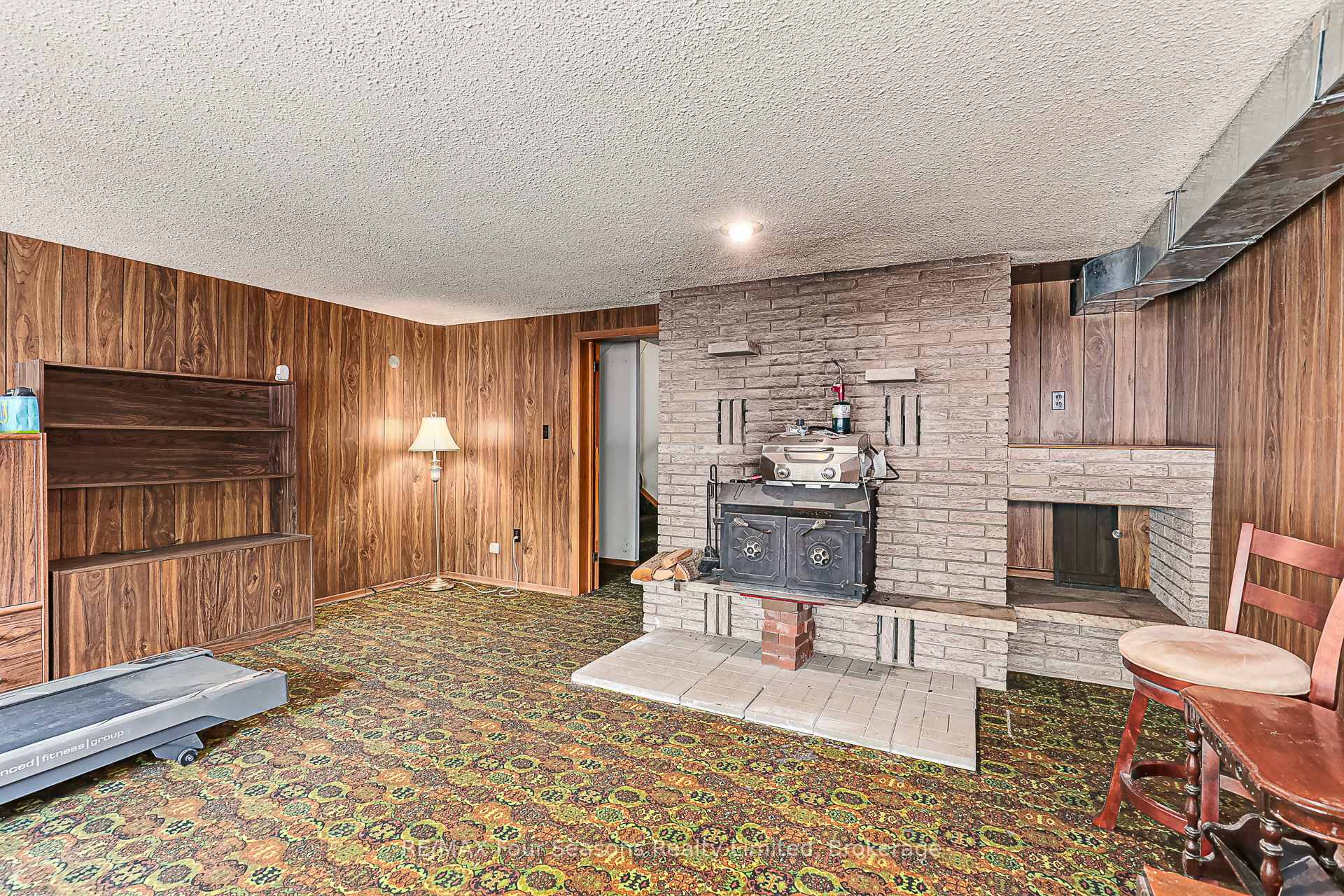 Photo 16 of 828 Oxbow Park Drive, Wasaga Beach — HOMEH