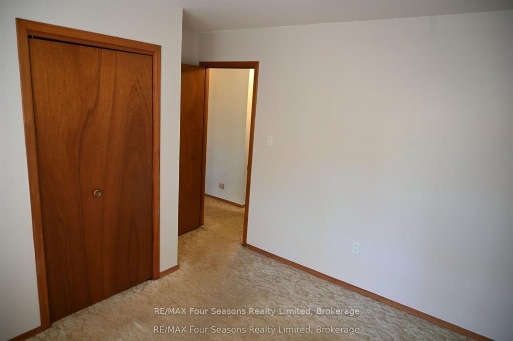 Photo 37 of 828 Oxbow Park Drive, Wasaga Beach — HOMEH