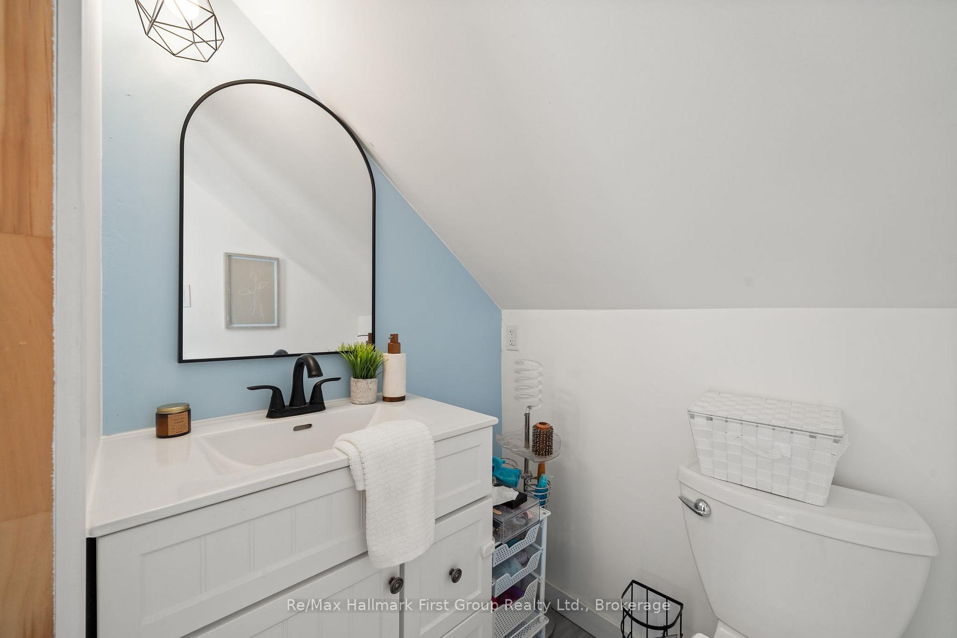 Photo 16 of 93 John Street, Stirling-Rawdon, Stirling Ward — HOMEH