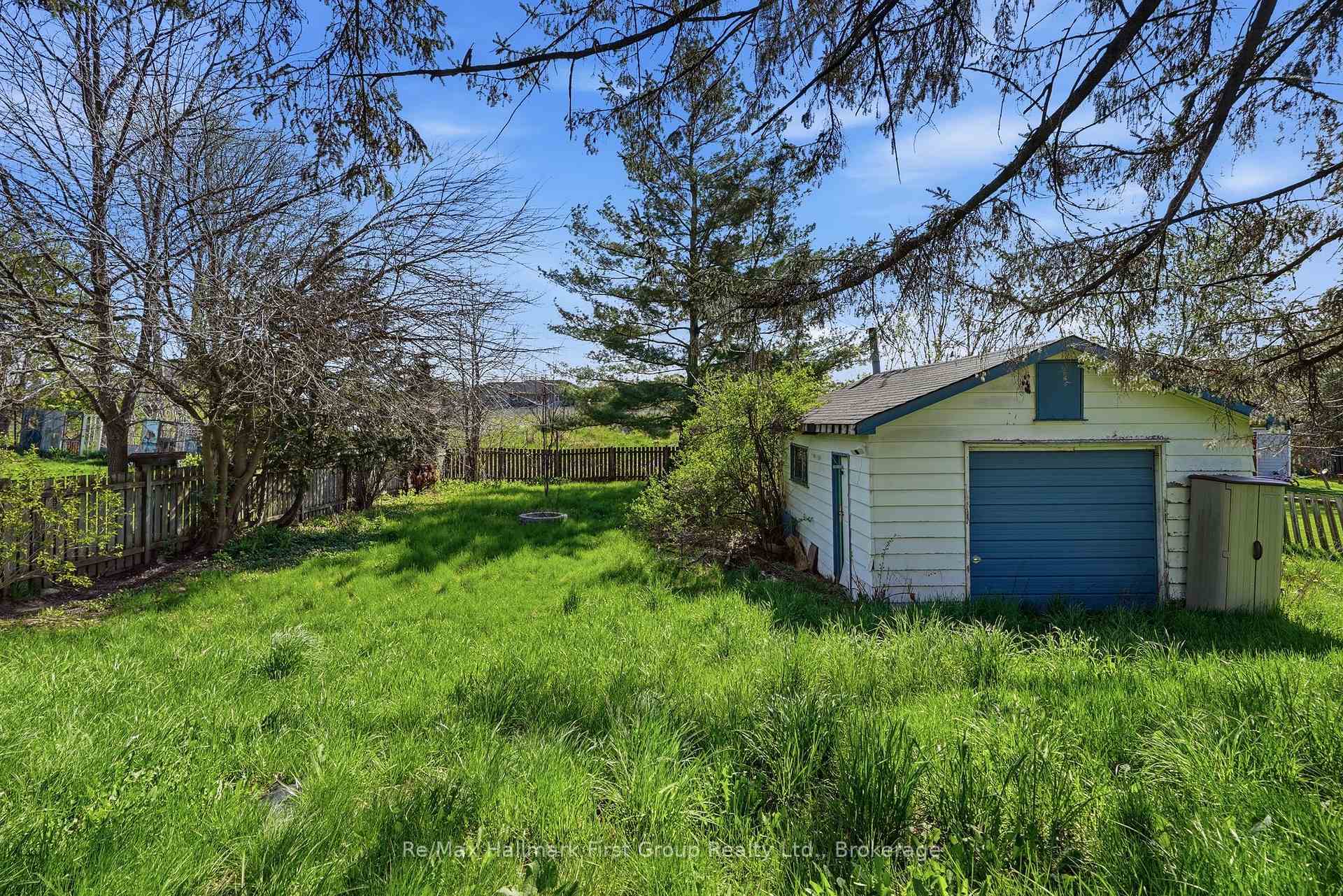 Photo 33 of 93 John Street, Stirling-Rawdon, Stirling Ward — HOMEH
