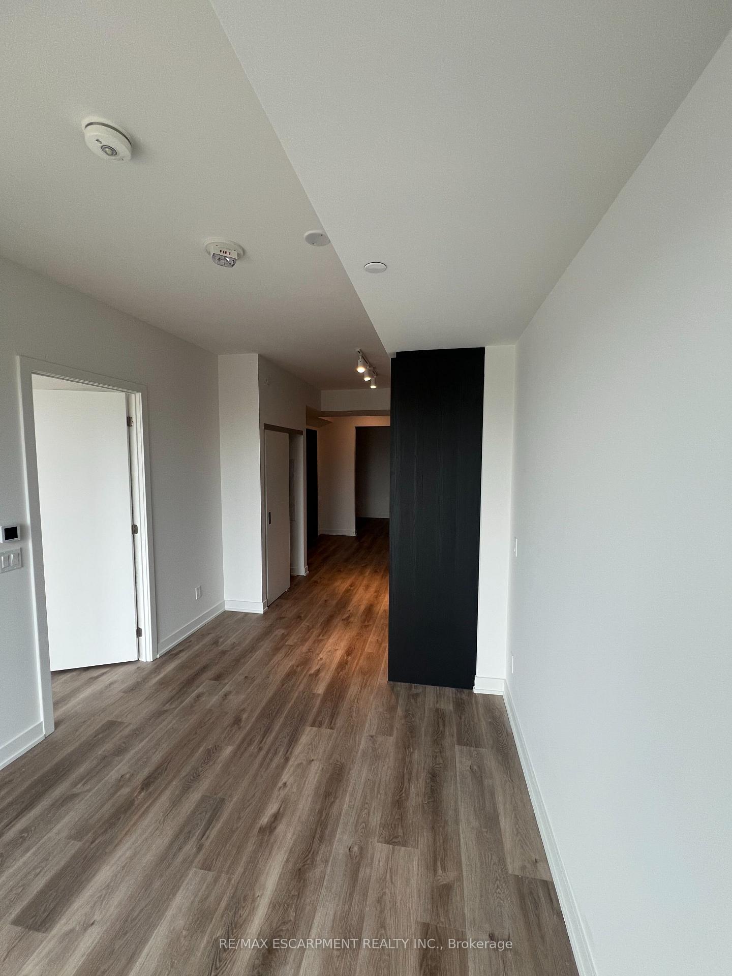 Photo 7 of Unit 416, 101 John Street N, Hamilton, Beasley — HOMEH