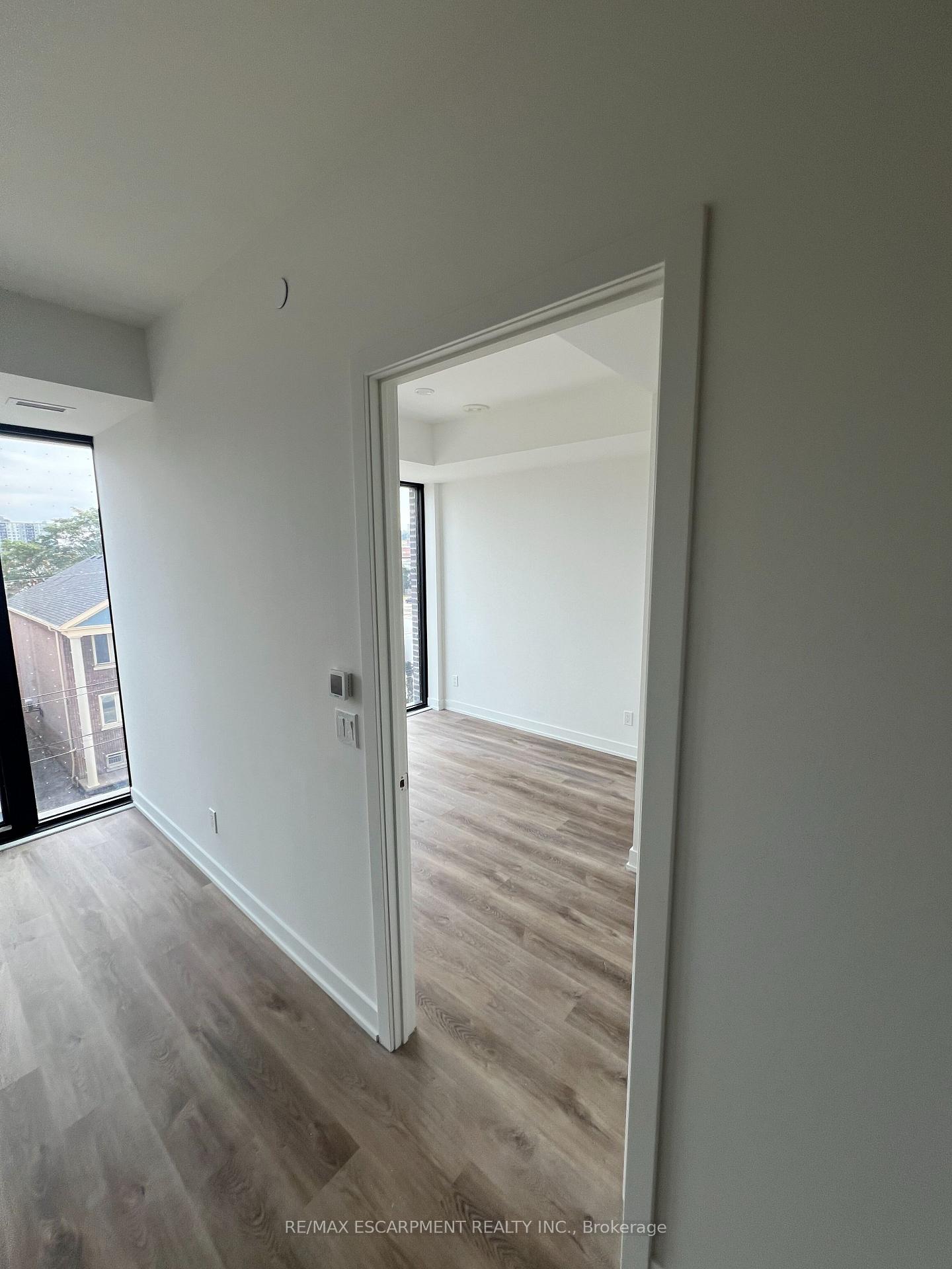 Photo 8 of Unit 416, 101 John Street N, Hamilton, Beasley — HOMEH