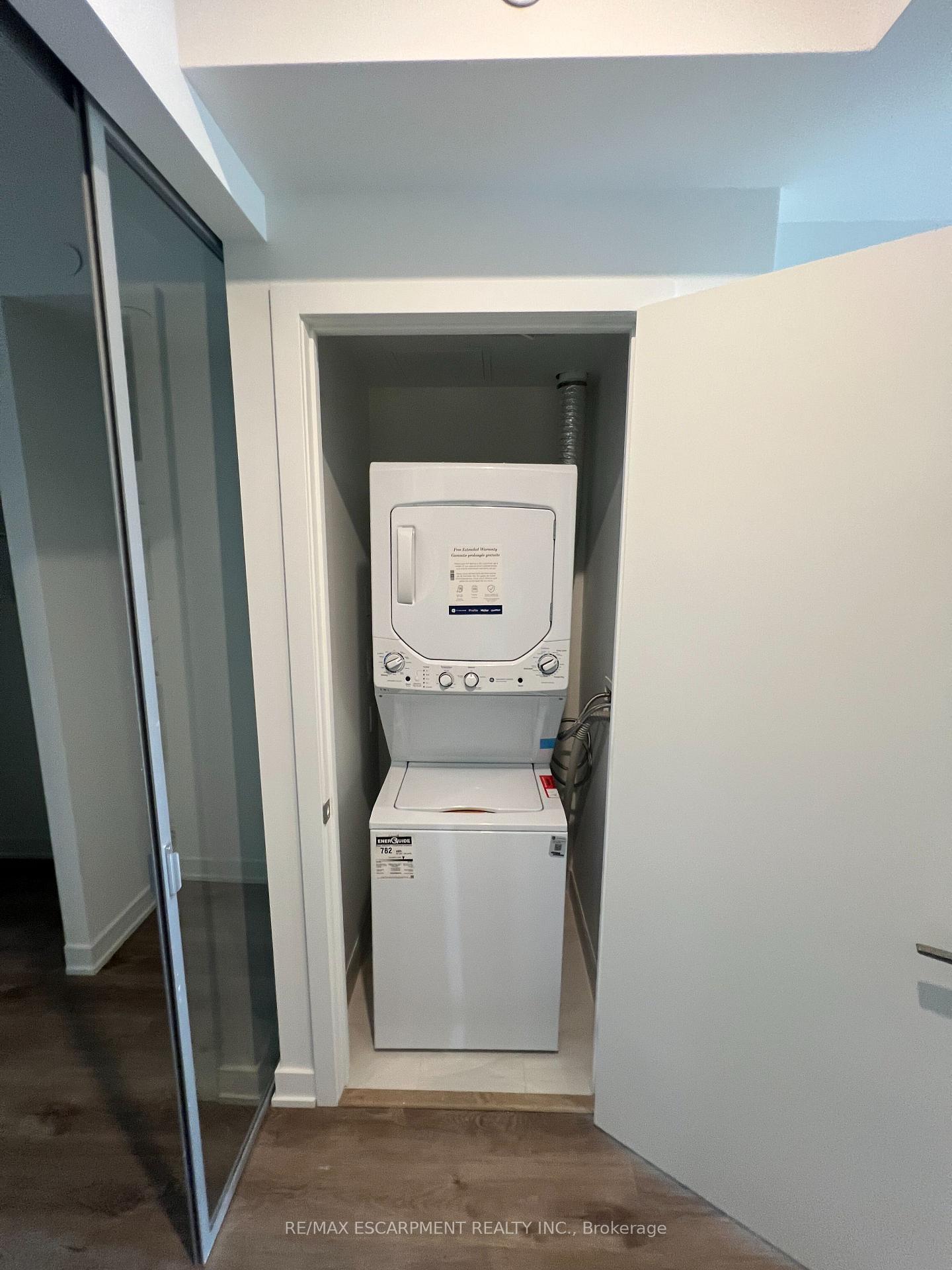 Photo 14 of Unit 416, 101 John Street N, Hamilton, Beasley — HOMEH