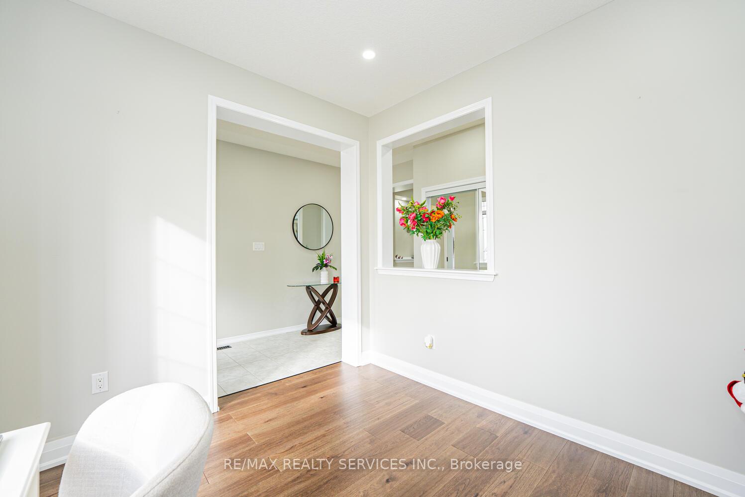 Photo 4 of 89 Powell Road, Brantford, Empire South — HOMEH