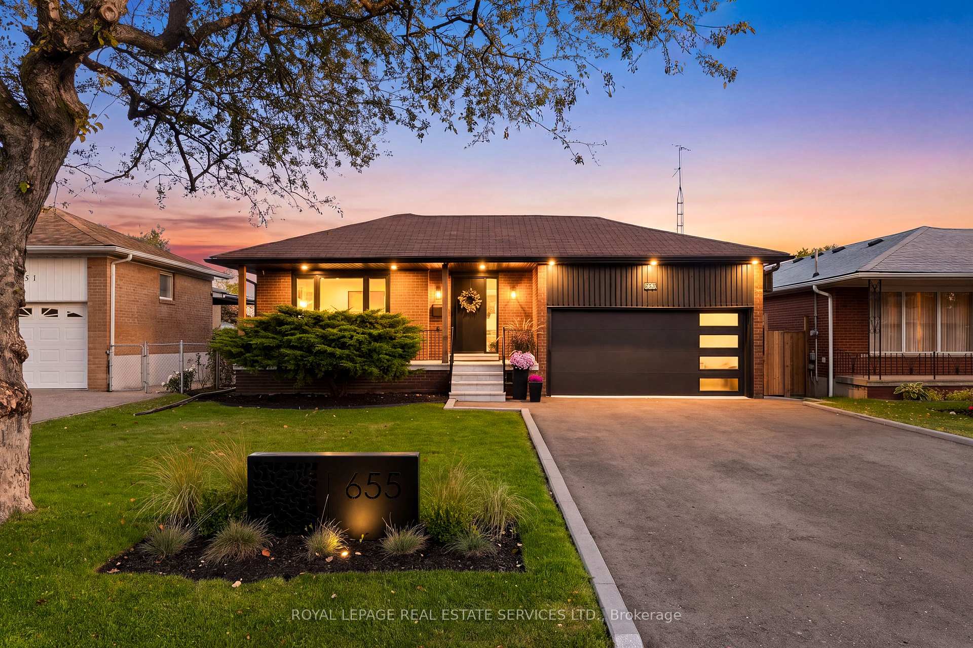 Photo of 655 Netherton Crescent