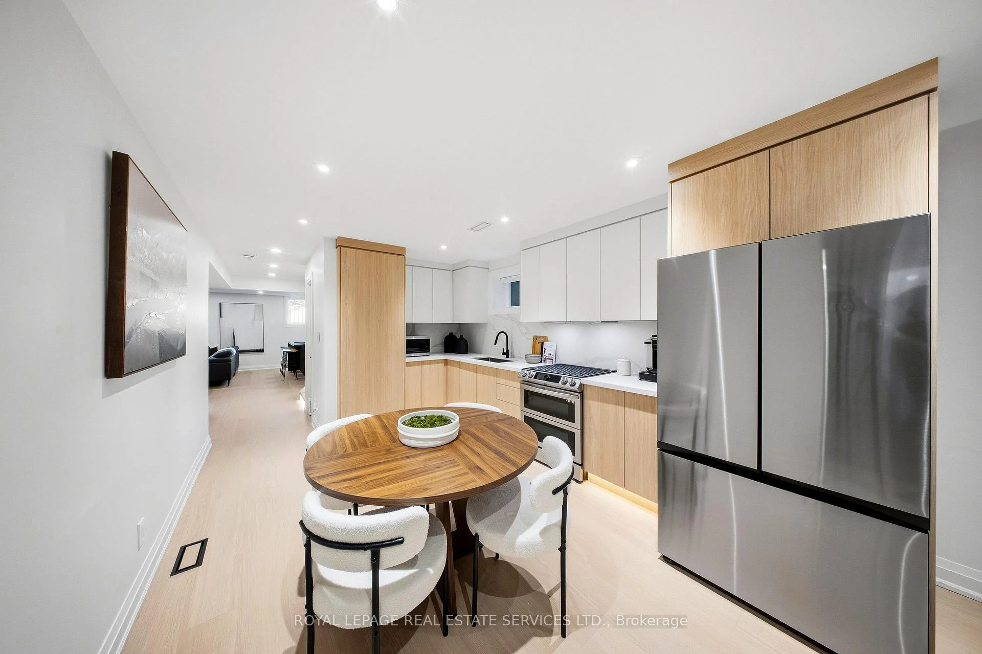 Photo 46 of 655 Netherton Crescent, Mississauga, Applewood — HOMEH