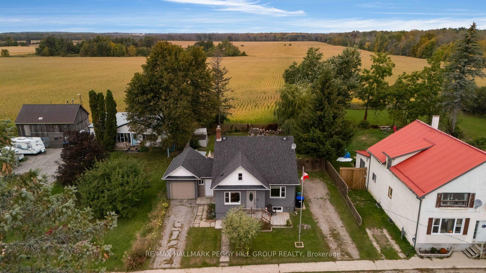 Photo 2 of 1556 Flos Rd 4 W, Springwater, Phelpston — HOMEH