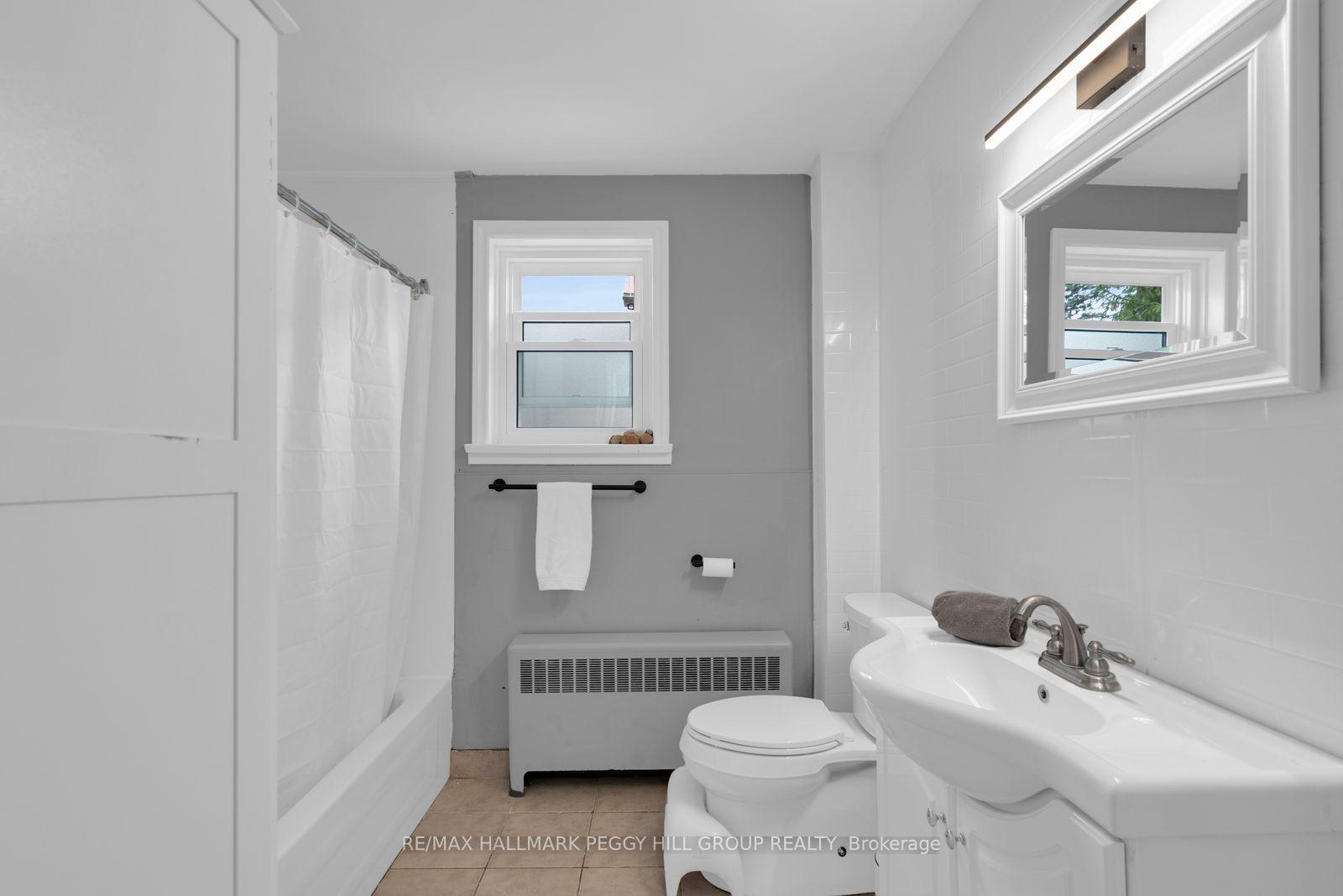 Photo 10 of 1556 Flos Rd 4 W, Springwater, Phelpston — HOMEH
