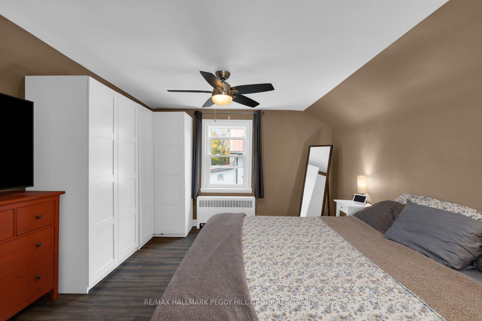 Photo 11 of 1556 Flos Rd 4 W, Springwater, Phelpston — HOMEH