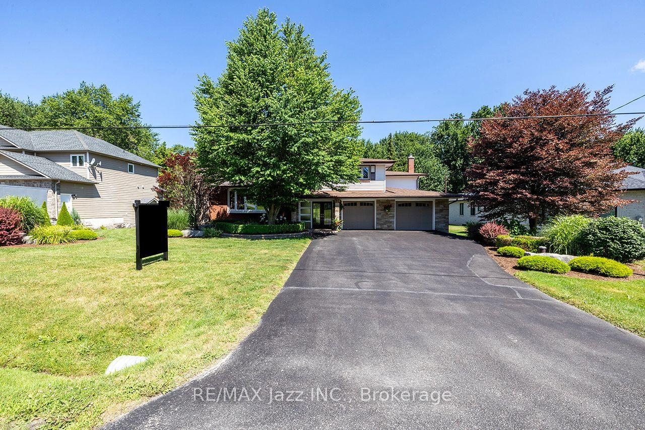 Photo 3 of 624 Roselawn Avenue, Oshawa, Northwood — HOMEH