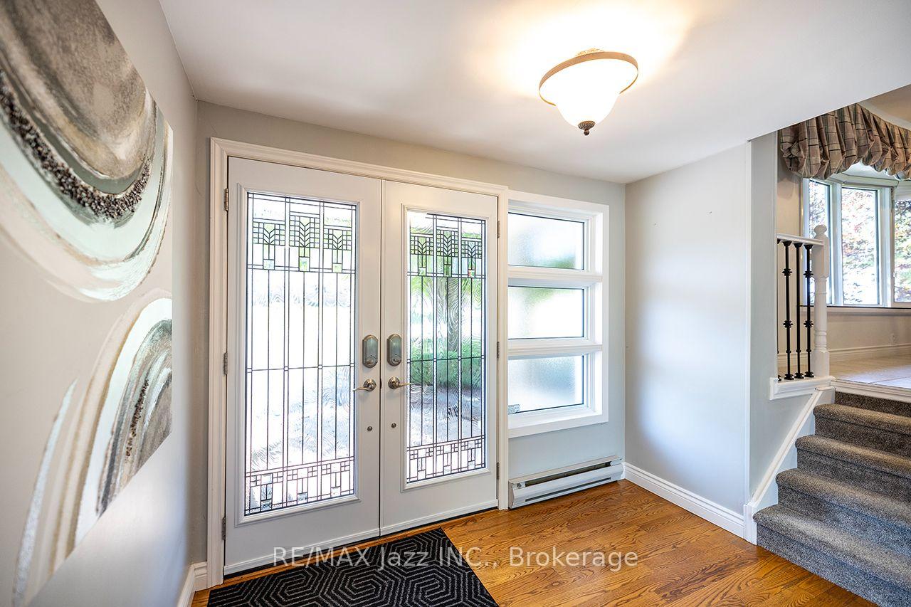 Photo 9 of 624 Roselawn Avenue, Oshawa, Northwood — HOMEH