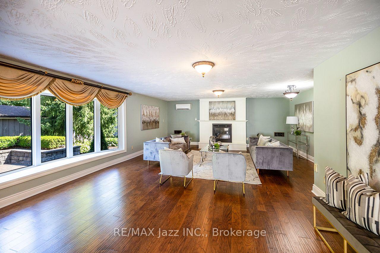 Photo 37 of 624 Roselawn Avenue, Oshawa, Northwood — HOMEH