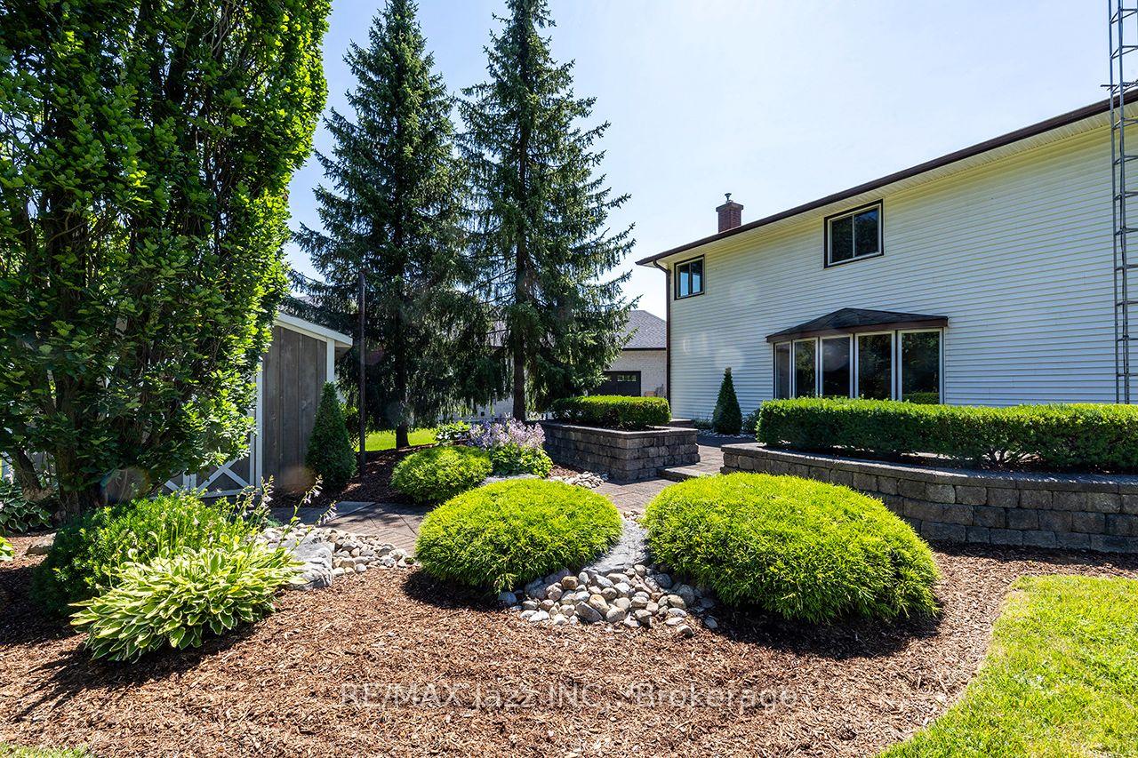 Photo 93 of 624 Roselawn Avenue, Oshawa, Northwood — HOMEH