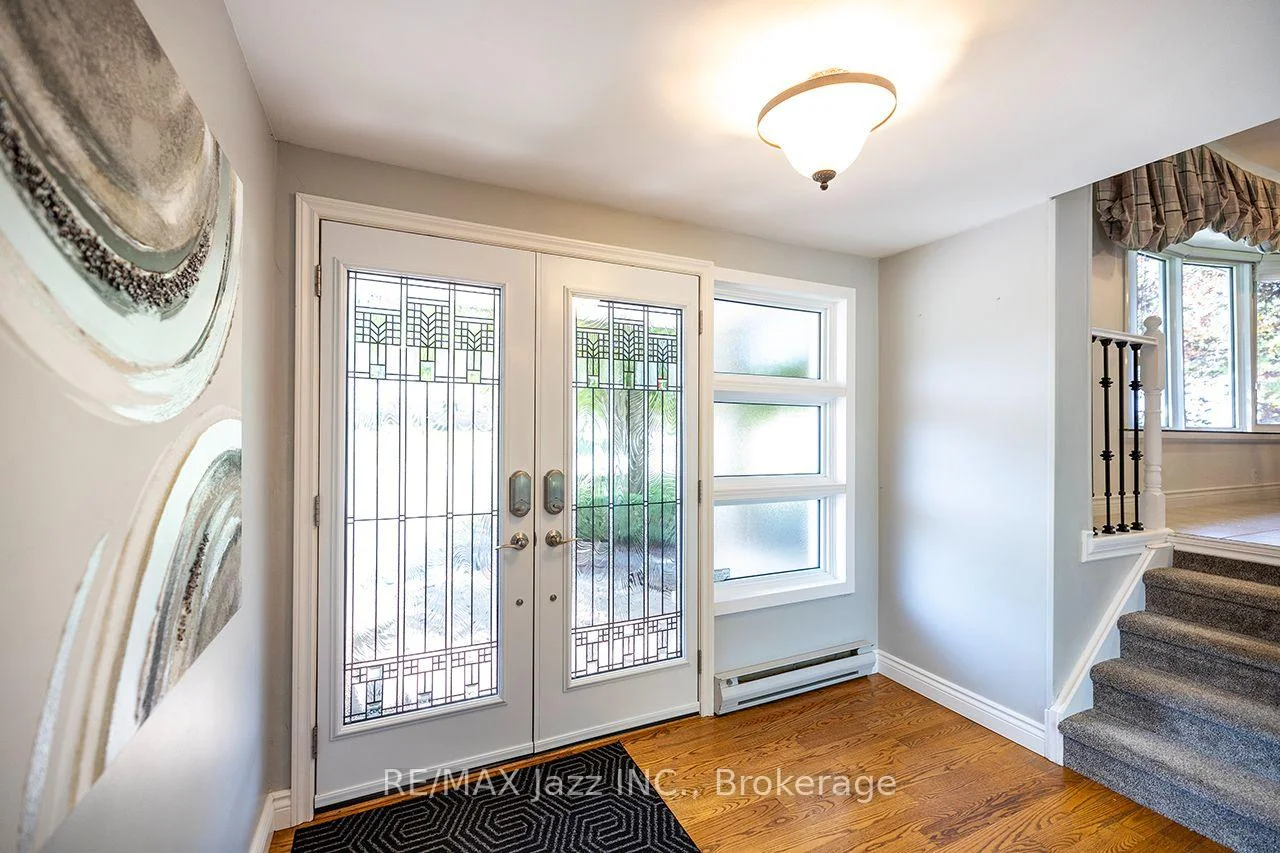 Photo 16 of 624 Roselawn Avenue, Oshawa, Northwood — HOMEH
