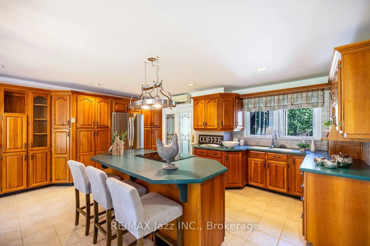 Photo 30 of 624 Roselawn Avenue, Oshawa, Northwood — HOMEH